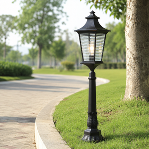 Bungalow Outdoor Pole Light