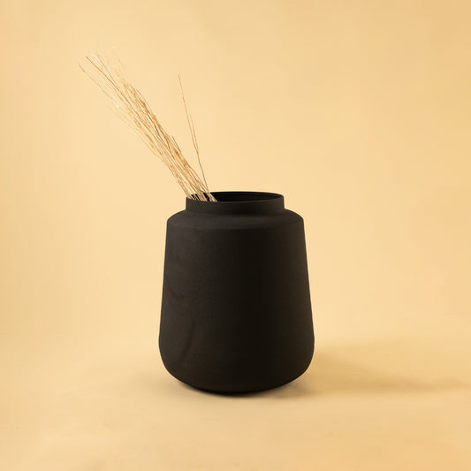 Cove Vase - Black