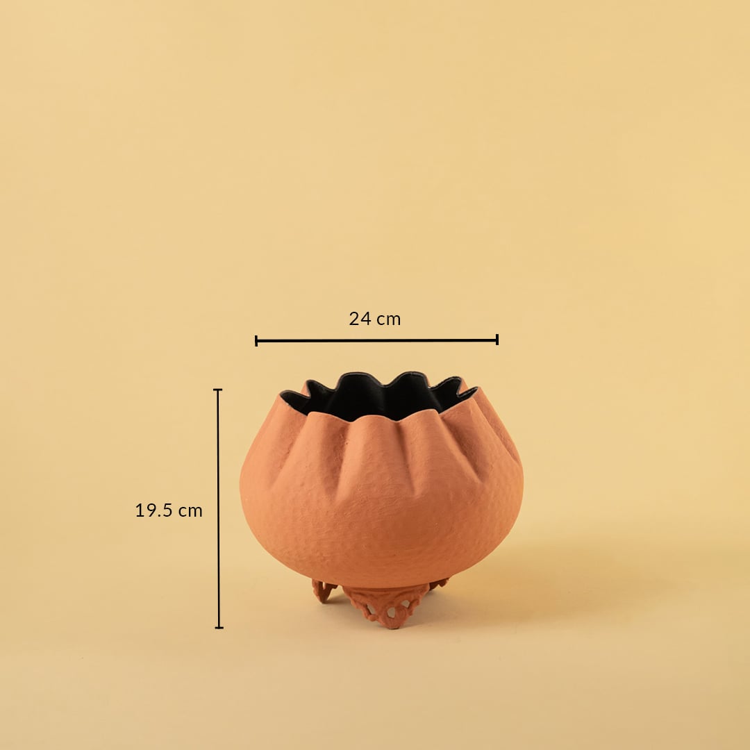 Terracotta metal scalloped bowl planter decor with width 24 cm and height 19.5 cm shown clearly for accurate size reference.