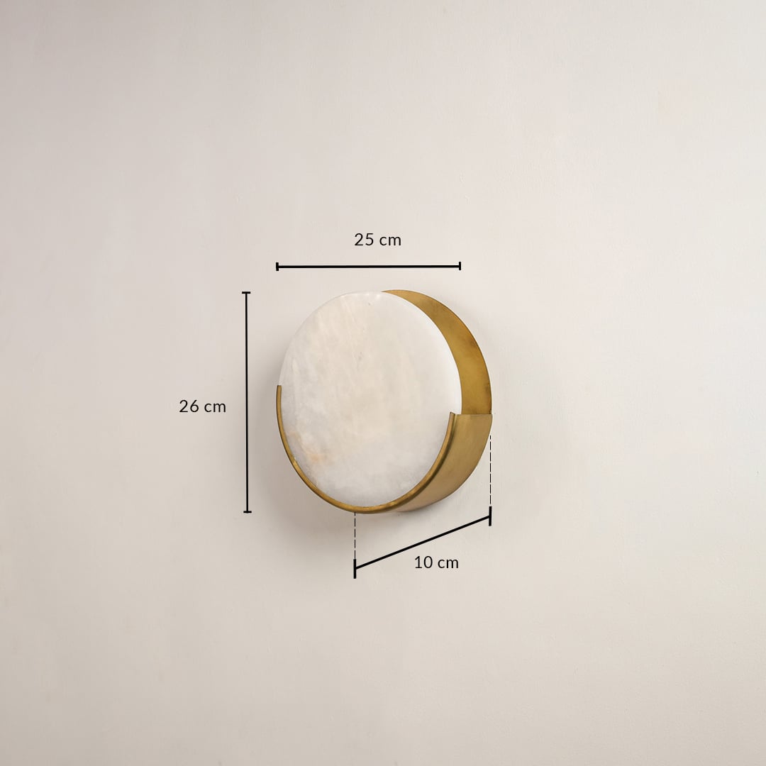 Marble gold wall light with 25 cm height 25 cm width and 10 cm depth for modern decor spaces.
