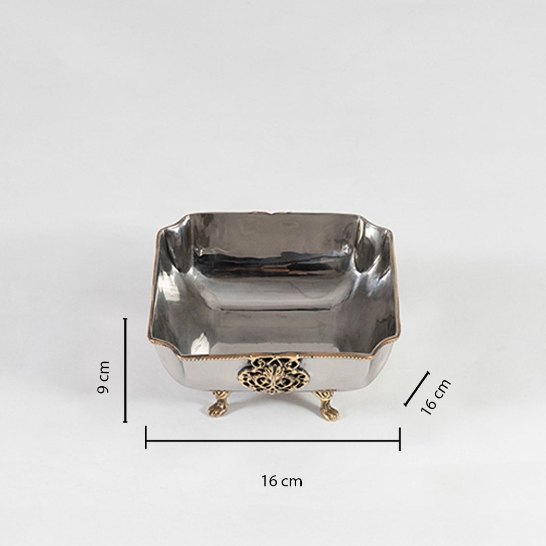 Square metal fruit bowl with gold crest and feet shown with 19 cm length 14.5 cm width and 9.5 cm height labels.
