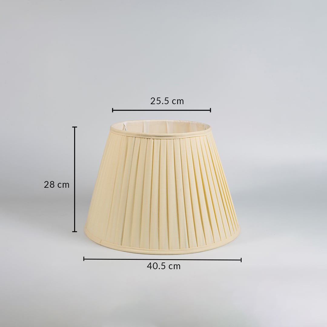 Dimension image of cream pleated fabric lampshade showing 28 cm height with 40.5 cm bottom diameter and 25.5 cm top diameter.