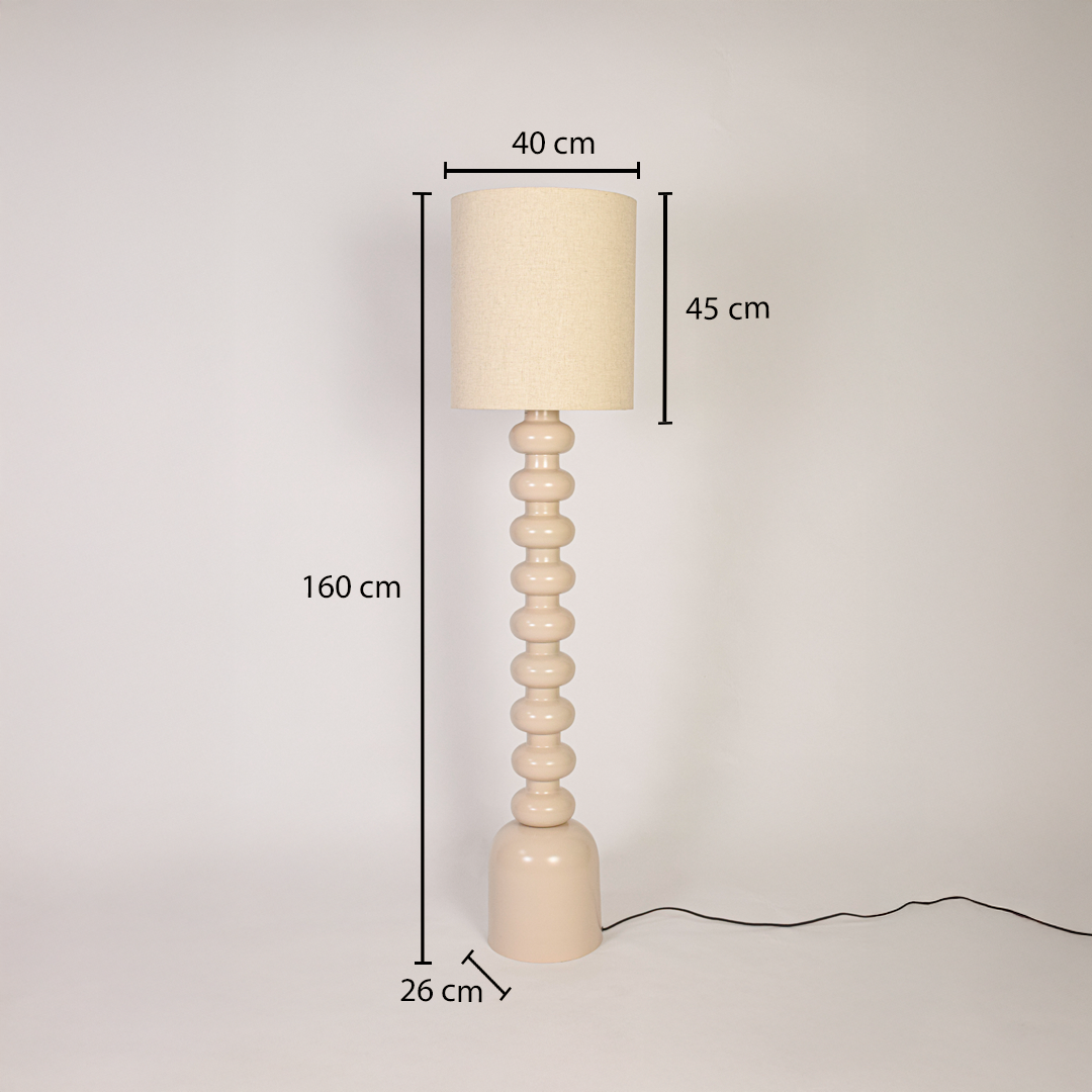 Dimensions image showing floor lamp height 160 cm shade width 40 cm base width 26 cm for accurate sizing and placement planning.
