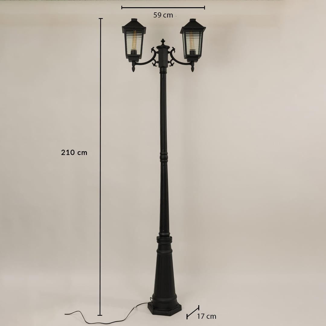 Black metal outdoor lamp post with dual lantern heads showing size clearly with height 210 cm width 59 cm and base width 17 cm ideal for driveway and garden lighting.