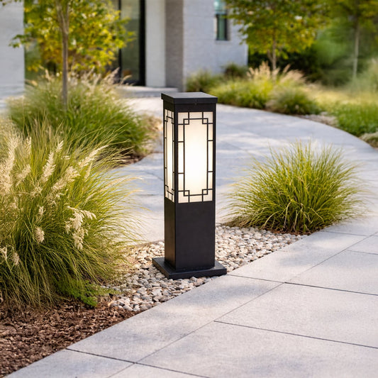 chamberlin garden outdoor pathway light main lifestyle