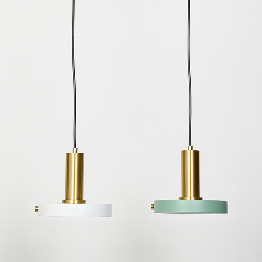 linear cluster circle pendant nordic light closeup