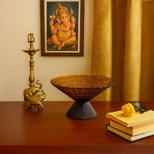 New Year home decor ideas with festive styling candles and elegant interior celebration inspiration.