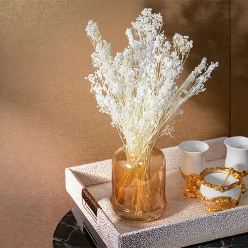 Coffee table and console styling ideas with elegant decor and modern home interior inspiration.