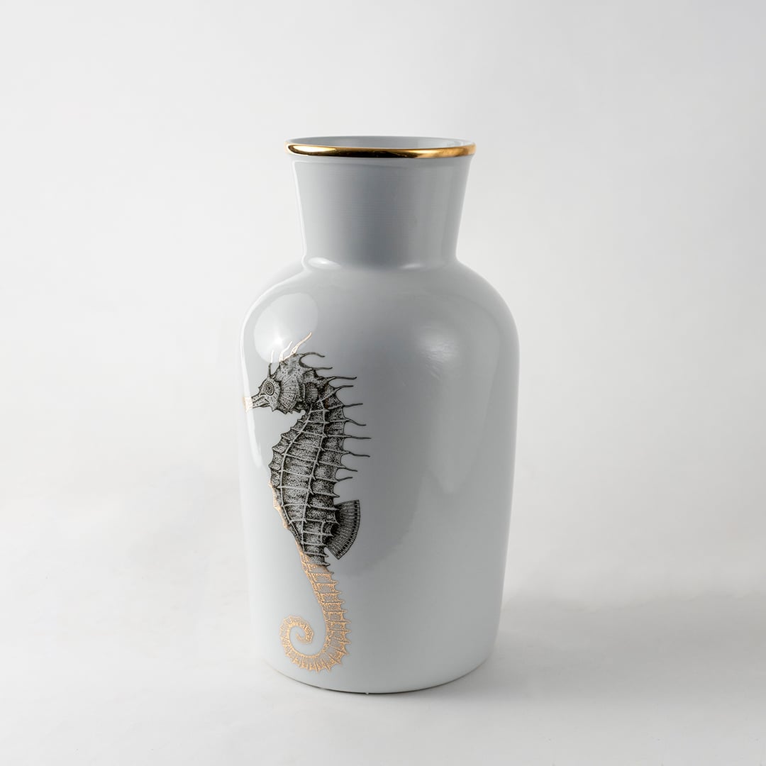 Grey ceramic vase with a graceful horse silhouette adding modern equestrian décor style featuring artistic detailing subtle texture and sophisticated handcrafted elegance for refined interiors.