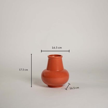 Orange ceramic vase with size details showing height 17.5 cm width 16.5 cm and base 16.5 cm for accurate decor placement.