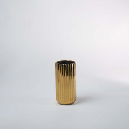 Angus Vase - Medium