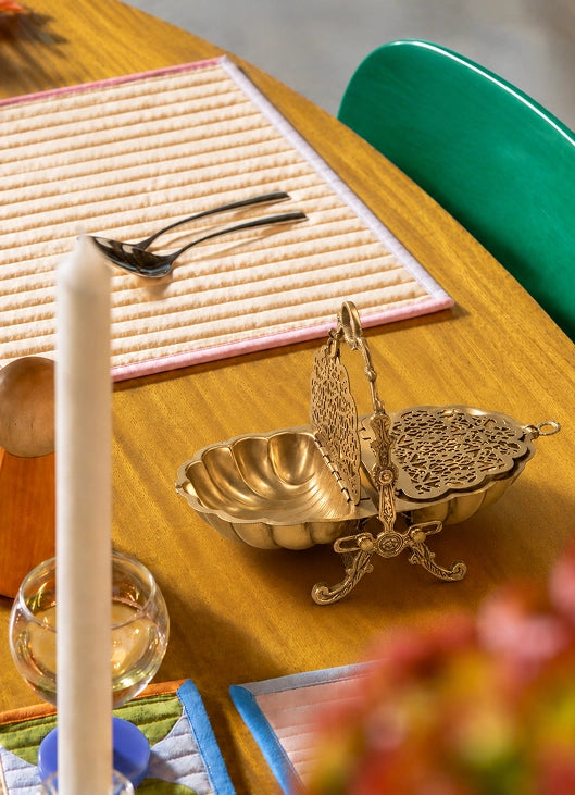 brass decor items