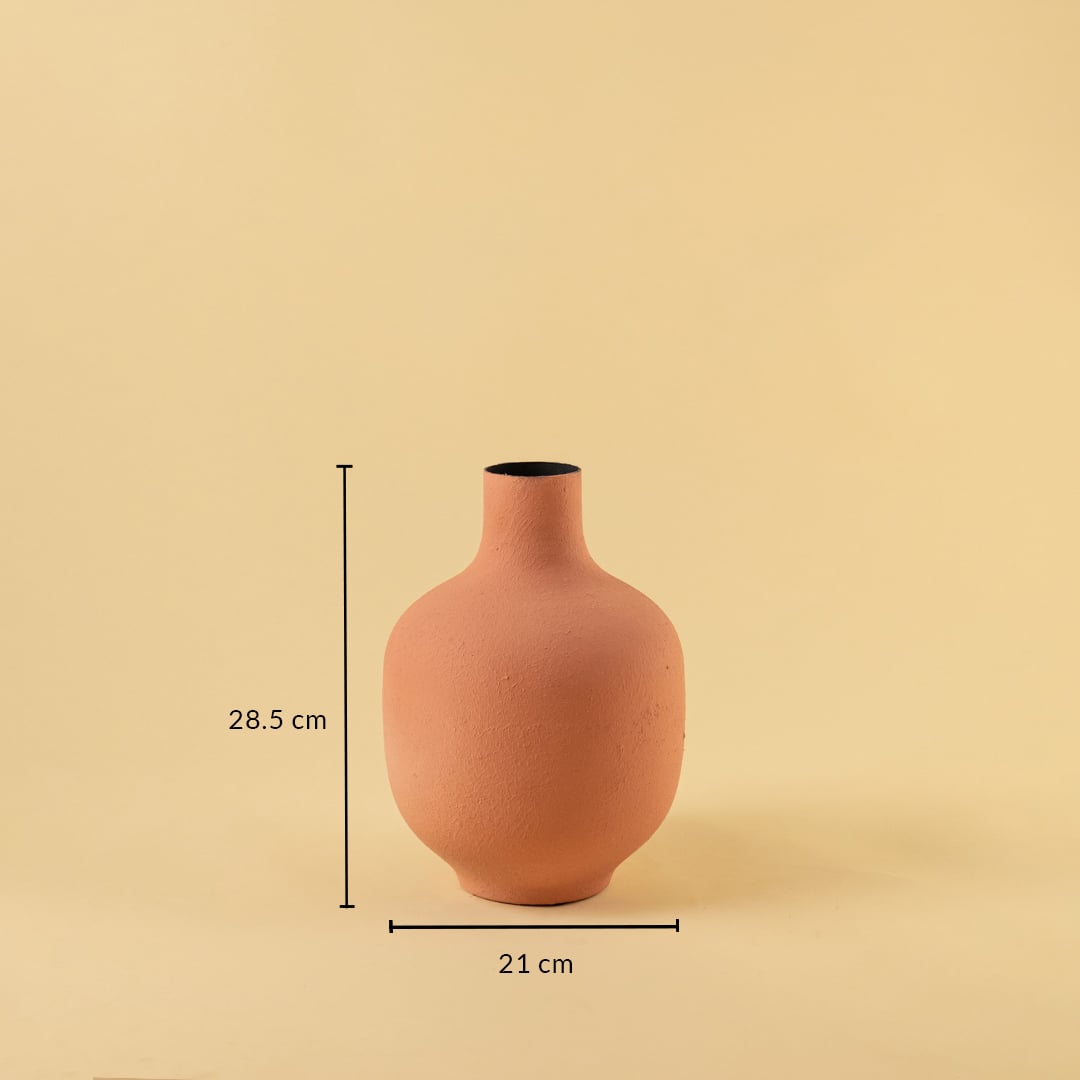 Terracotta textured metal vase shown with 28.5 cm height and 21 cm width offering a clear and accurate size reference.
