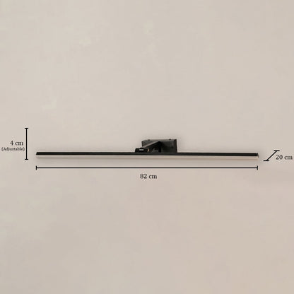 Black metal picture light with 82 cm width 20 cm depth and 4 cm adjustable height shown clearly for accurate placement.