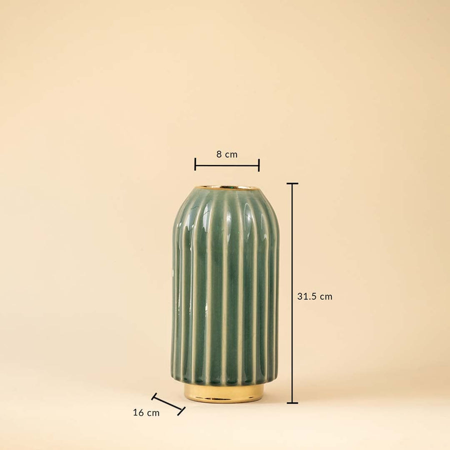 Green ribbed ceramic vase with gold detailing shown with measurements of 31 cm height 16 cm base width and 8 cm top diameter for accurate size reference.