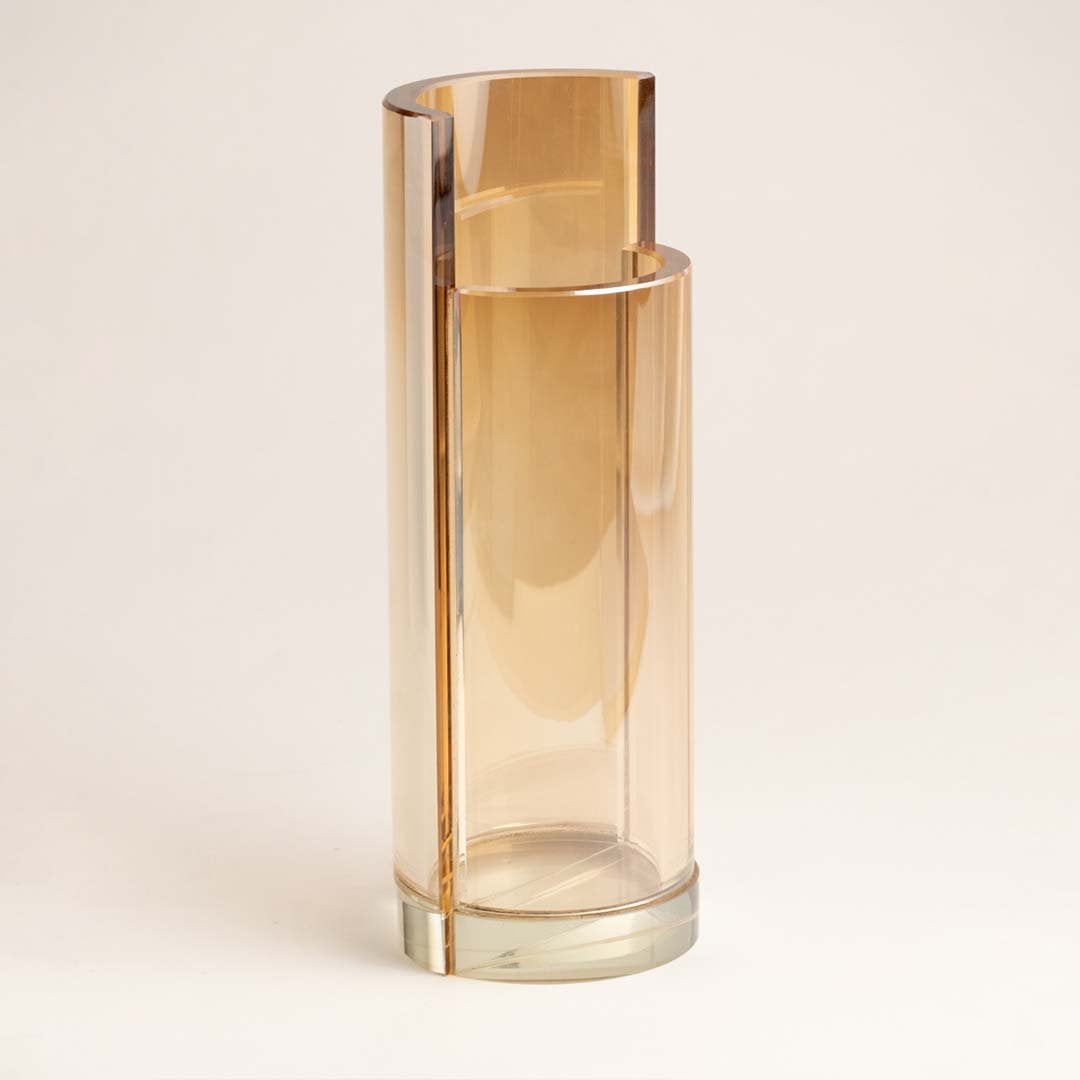 Amber vase product shot on white background showing transparent amber vase packshot designed for e-commerce.