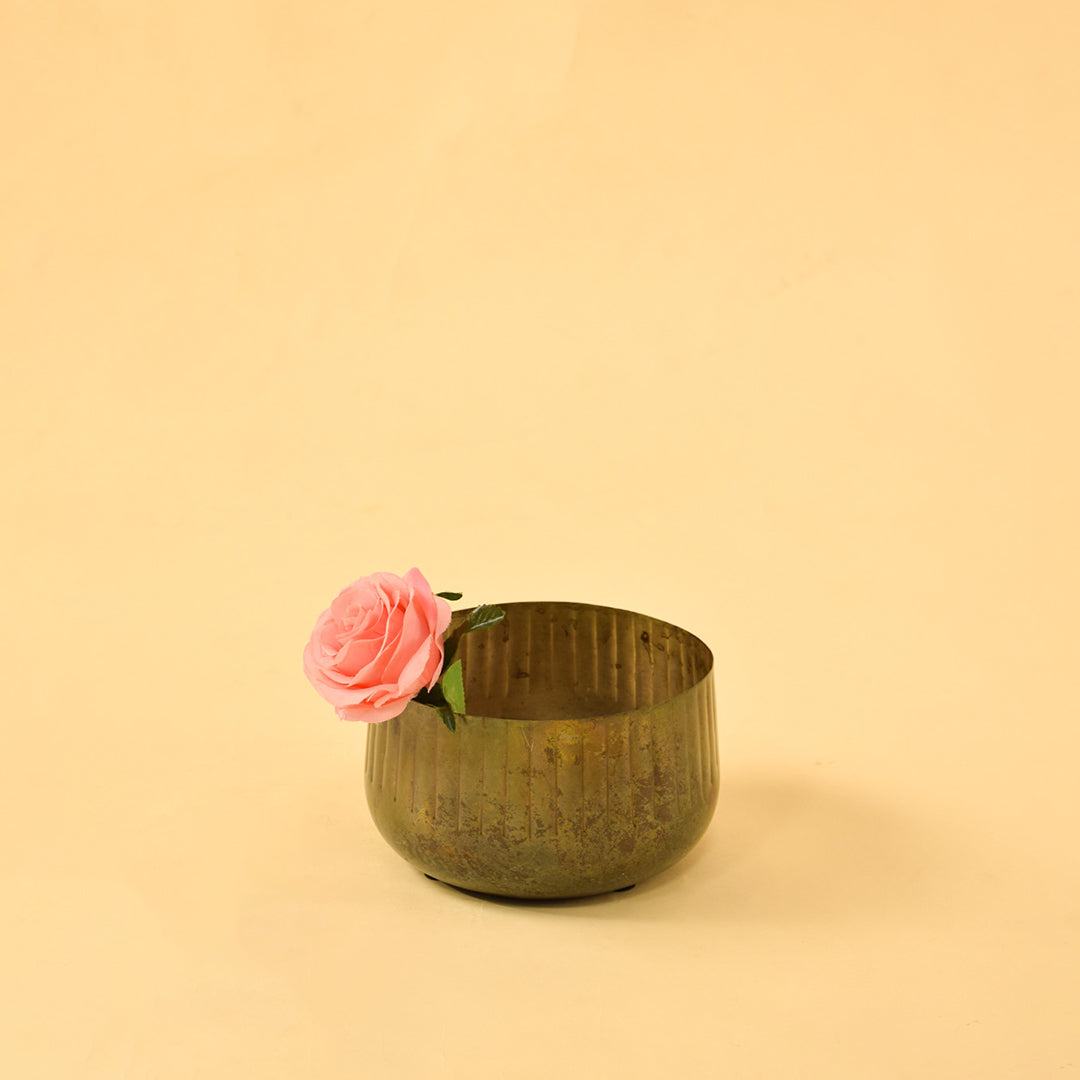 Dhaara Vase - Gold Large