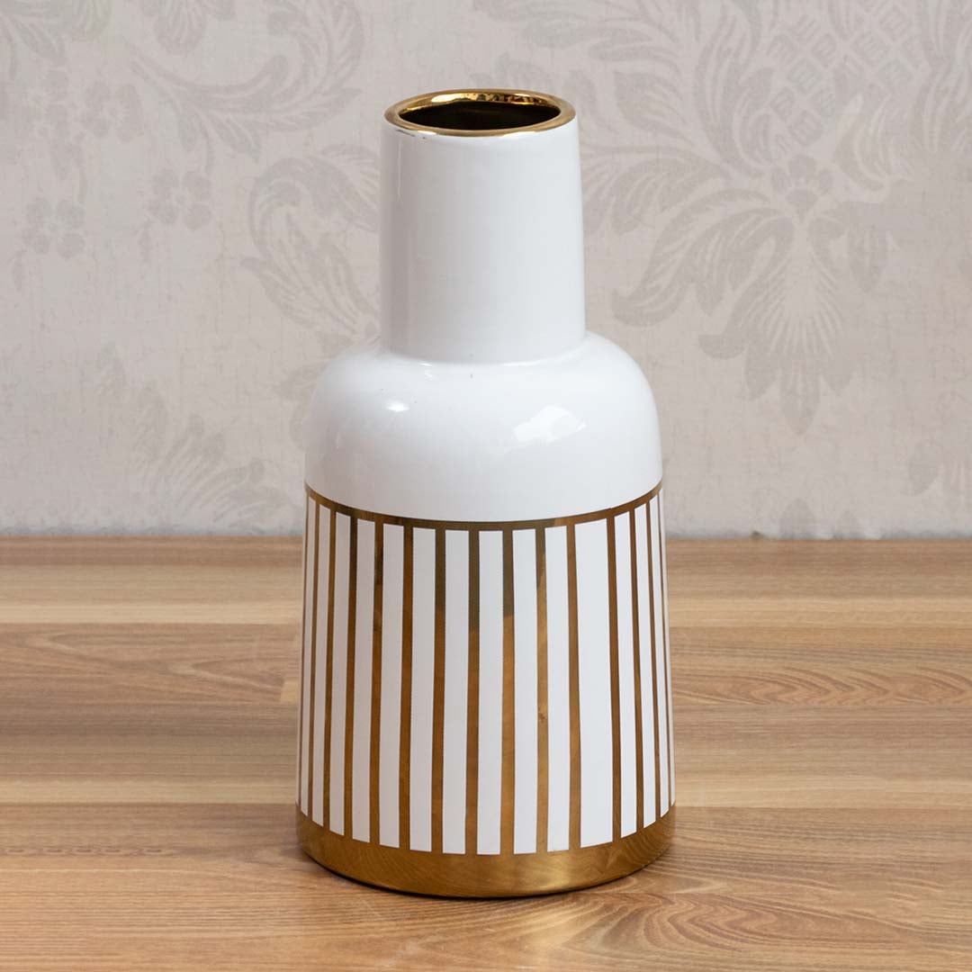 Ember Vase Large White Background 1
