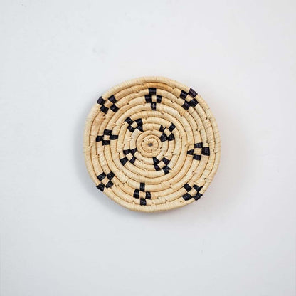 Exotic Bliss Handwoven Sabai Grass Hanging Wall Basket Small - Beige