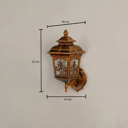 A detailed view of the gold outdoor wall lantern showing clear measurements of 33 cm height 18 cm width and 14 cm depth presented against a neutral background.
