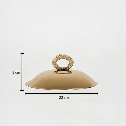 Gold dome lid shown with labeled dimensions 7 cm height and 23.5 cm diameter on plain white background.