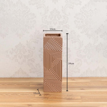 A tall brown geometric vase with measurements showing 39 cm height and 13 cm width clearly presenting its size and design details.