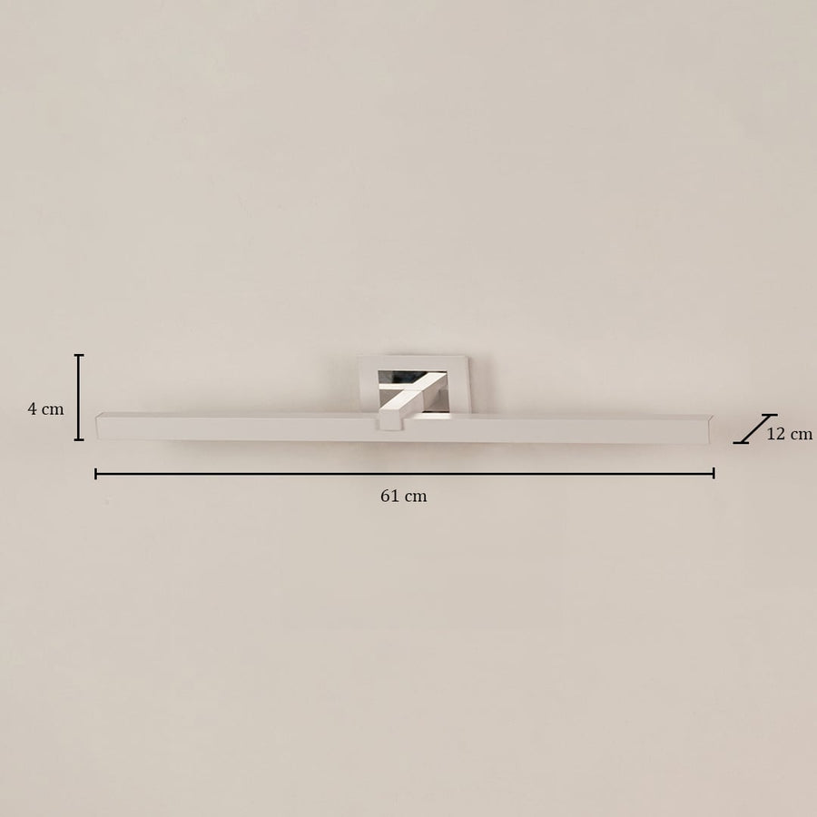 Silver metal picture light with 61 cm width 12 cm depth and 4 cm height shown clearly for accurate wall placement.