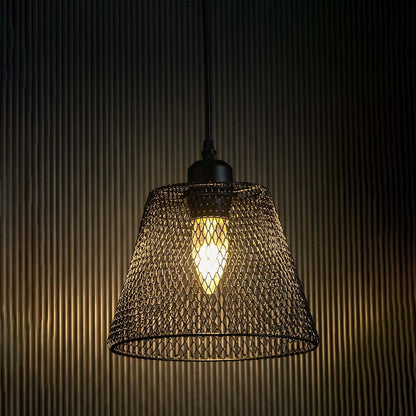 Black mesh pendant light glowing warmly against a dark background highlighting the 20 cm height and 20 cm width of the intricate mesh shade.
