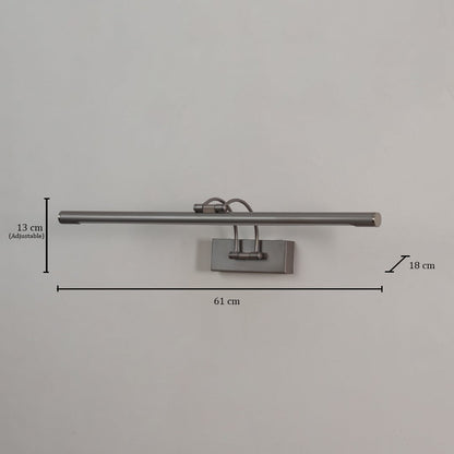 Adjustable metal picture light showing 61 cm width and 18 cm depth ideal for wall mounted lighting.