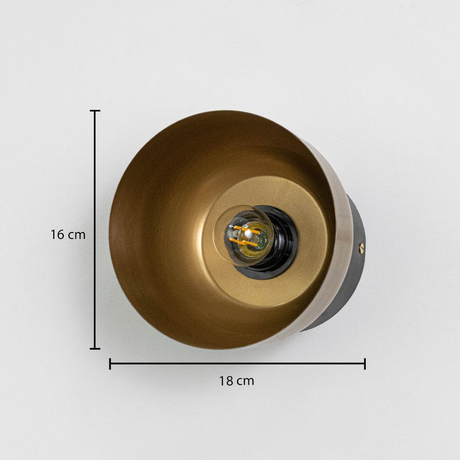 Oval wall sconce in gold and black finish with dimensions of 16 cm height and 18 cm width shown clearly