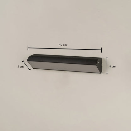 Dimension image of black linear wall light showing width 40 cm height 8 cm and projection 5 cm from the wall surface area.