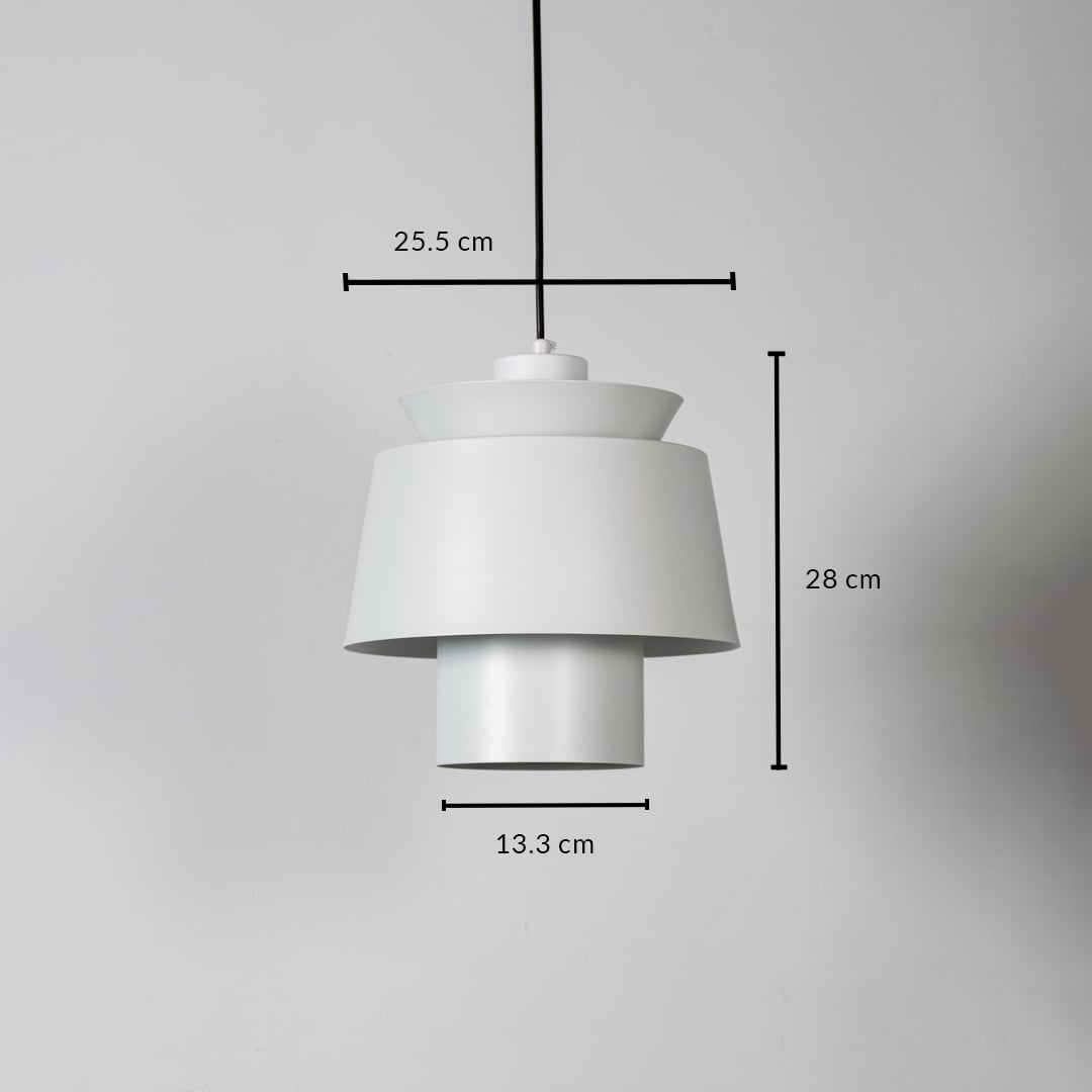 A detailed view of the pendant lamp against a plain background clearly showing its measurements with a height of 28 cm a width of 25 cm and a lower diameter of 13 cm.