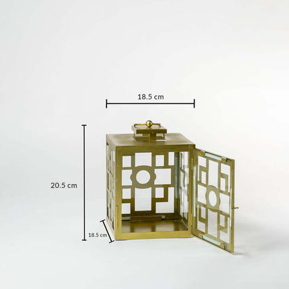Brass lantern dimensions 18.5 cm width 20.5 cm height 18.5 cm depth displayed on white background.