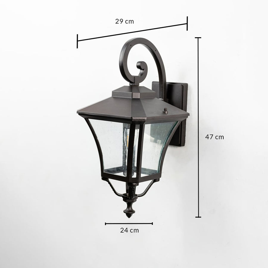 Lantern light dimensions shown 29 cm width 47 cm height and 24 cm depth on white background.
