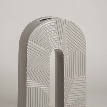 Nooa Vase Closeup