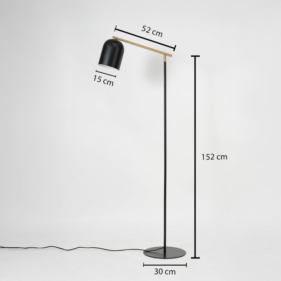 Black and gold floor lamp with 152 cm height 52 cm arm length and 30 cm base shown with labeled measurements.