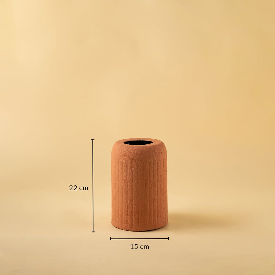 Terracotta textured ceramic vase shown with 22 cm height and 15 cm width offering clear and accurate size reference.