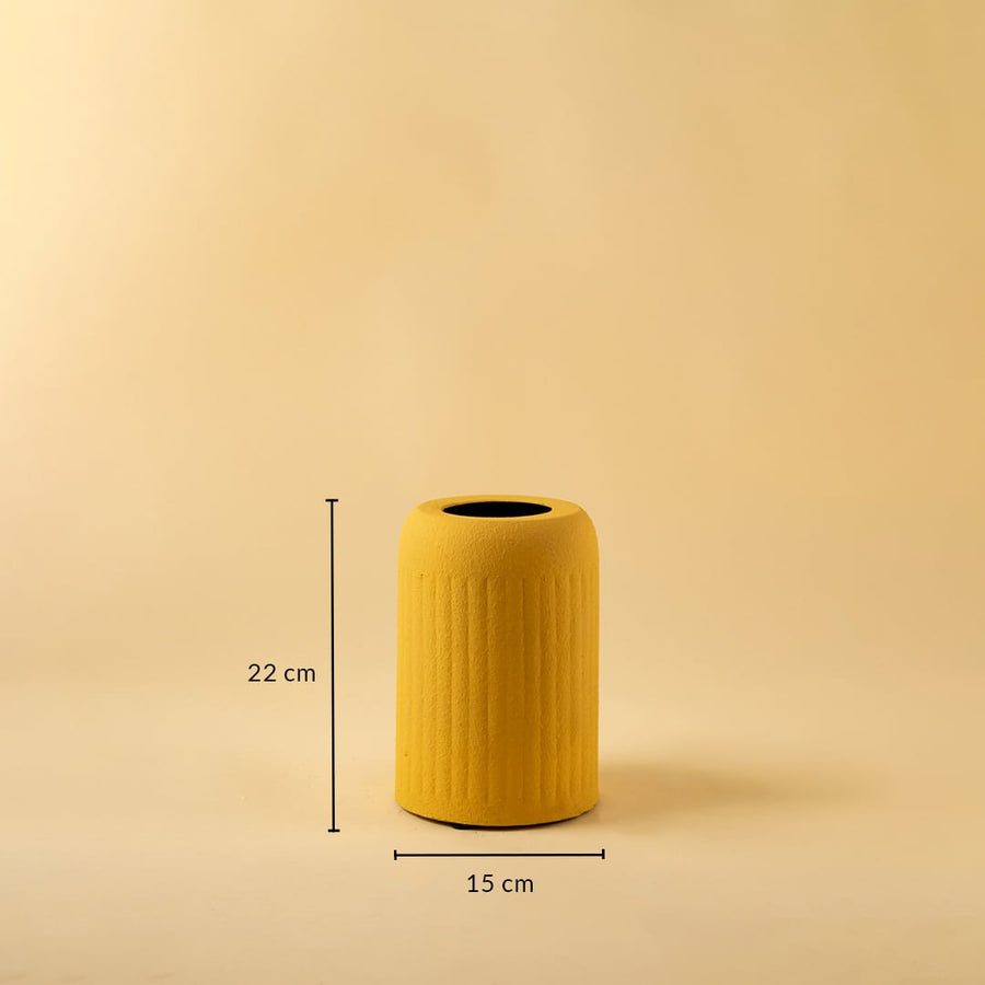 Yellow textured ceramic vase shown with 22 cm height and 15 cm width offering a clear and accurate size reference.