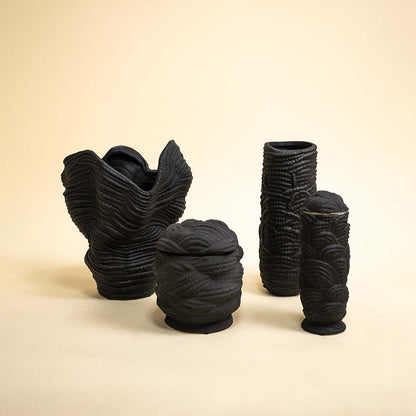 Qeyri Black Ceramic Vase