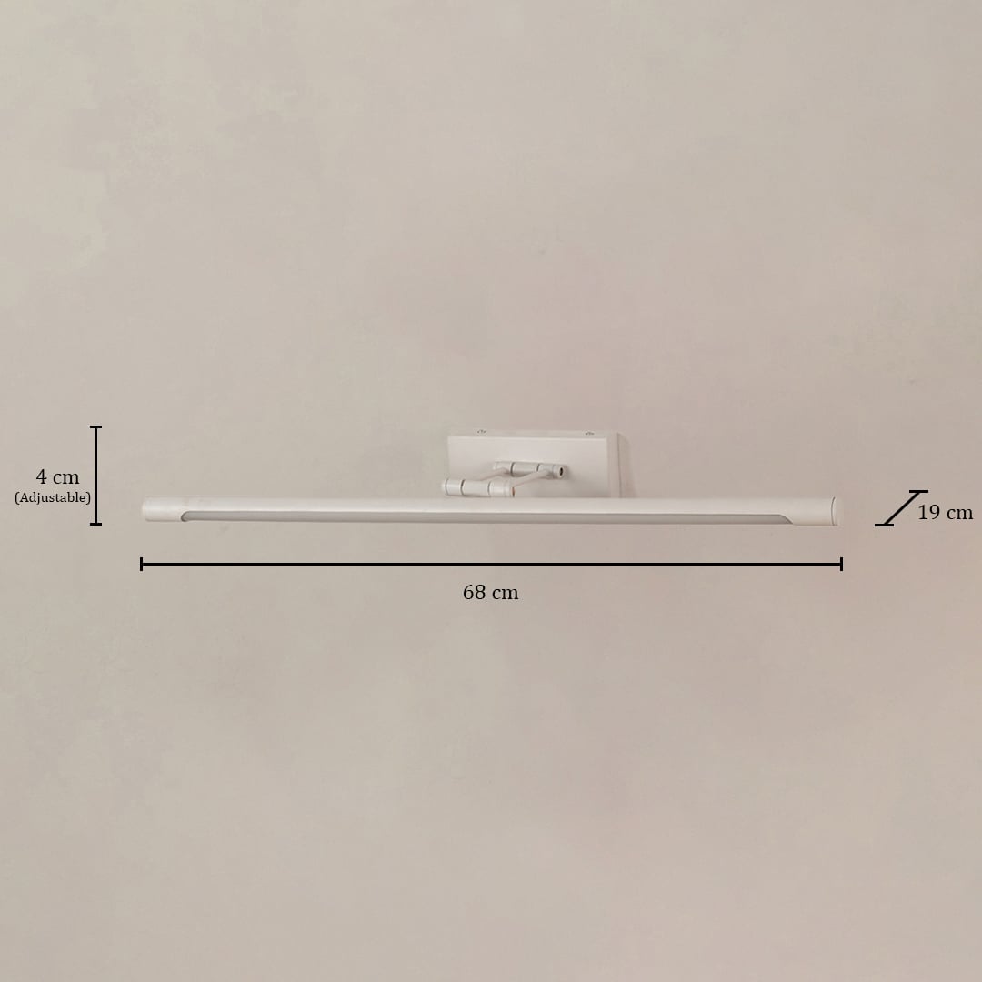 White metal picture light with 68 cm width and 4 cm adjustable height and 19 cm depth shown clearly with measurements.