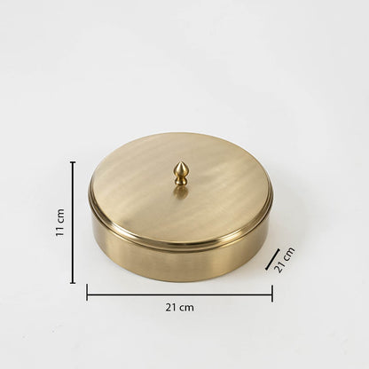 Brass spice box with 21 cm diameter and 11 cm height shown with lid closed and labeled dimensions for reference.