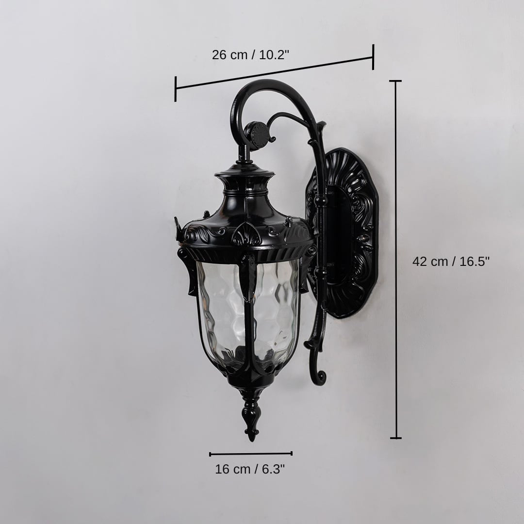 Black metal outdoor wall light, 42 x 16 x 26 cm (16.5 x 6.3 x 10.2 inches) dimensions