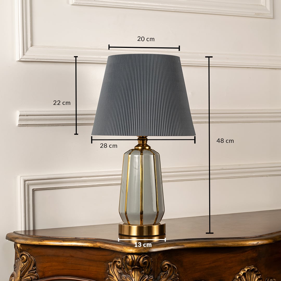 Table lamp with detailed measurements showing 48 cm height 28 cm shade width 20 cm shade top width 22 cm shade height and 13 cm base for accurate size reference.