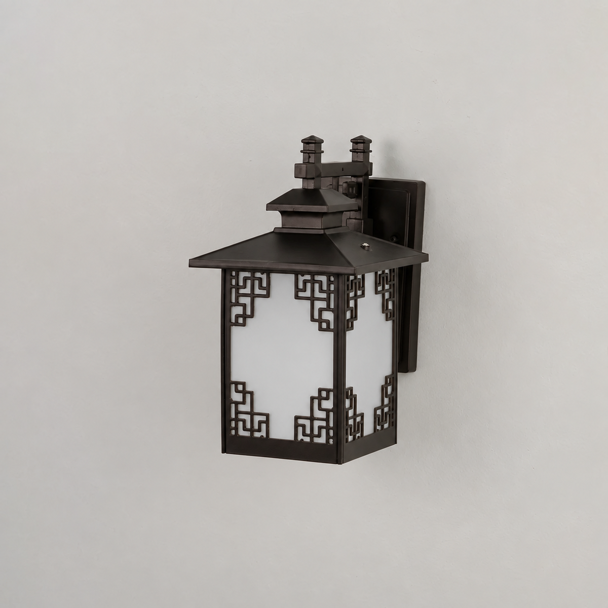 Yaquina Outdoor Wall Light