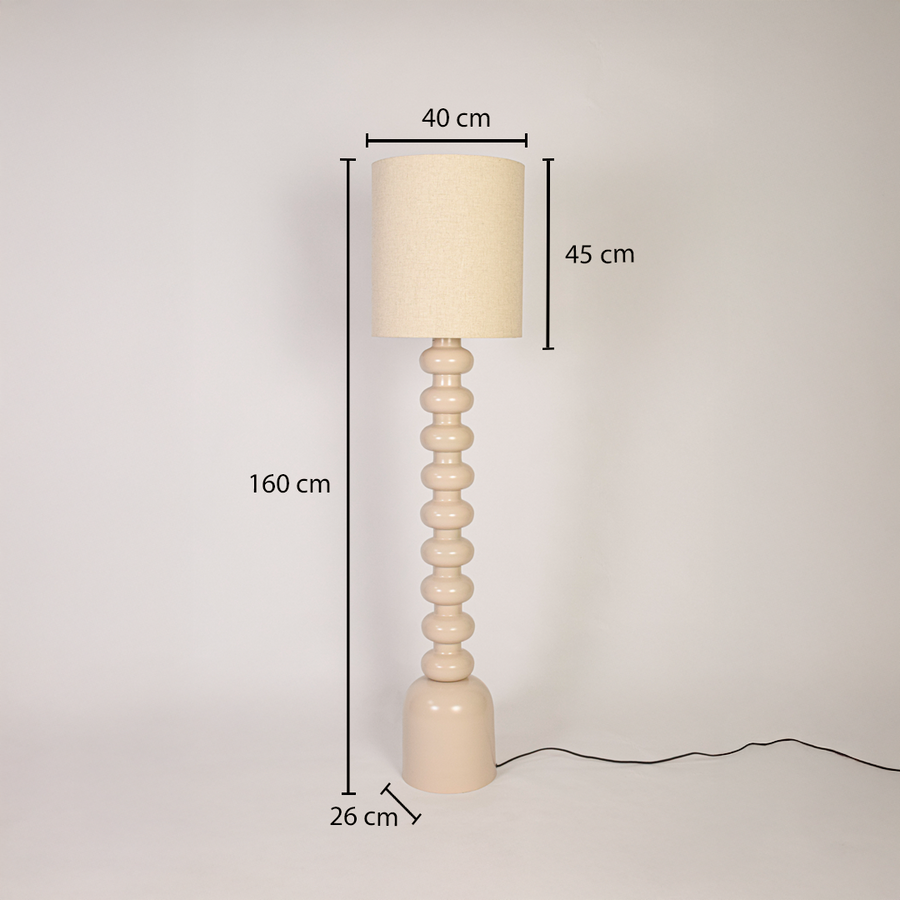 Dimensions image showing floor lamp height 160 cm shade width 40 cm base width 26 cm for accurate sizing and placement planning.