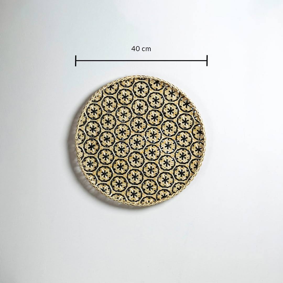 Dimension image of handcrafted natural seagrass wall basket with woven pattern for boho living room wall décor display.