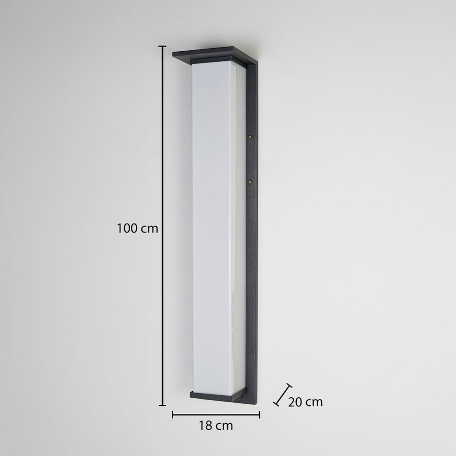 Modern outdoor bollard light in black metal with frosted panel showing 100 cm height 18 cm width and 20 cm depth for pathways.