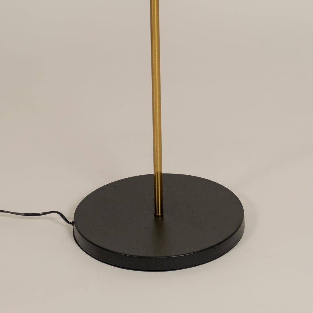 Brilliance Beam Glass Floor Lamp - Amber Closeup 1