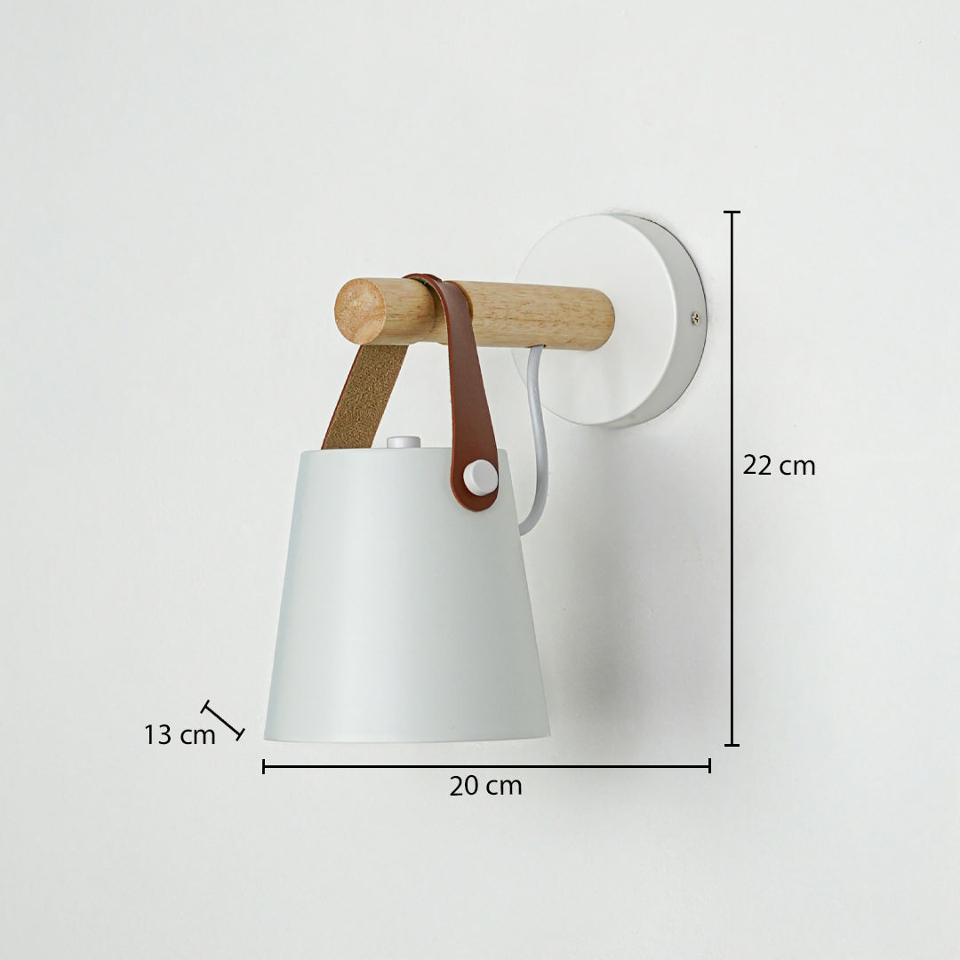 Contemporary white metal wall light measuring 22 cm height and 20 cm width for stylish interiors.
