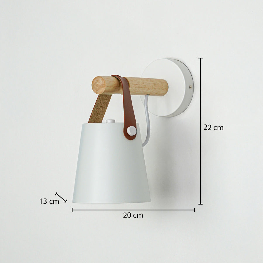 Contemporary white metal wall light measuring 22 cm height and 20 cm width for stylish interiors.